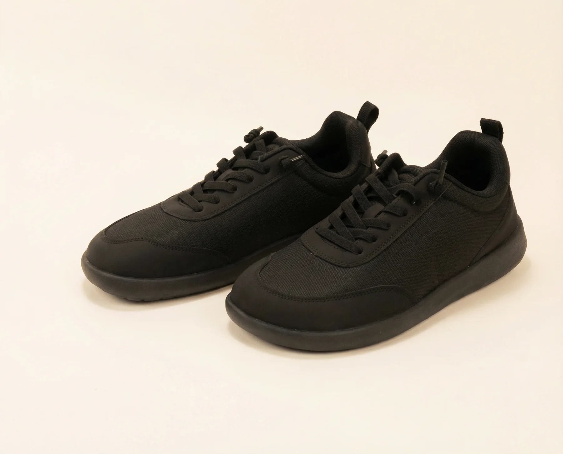 Footle Water-Resistant in Blackout, view 4